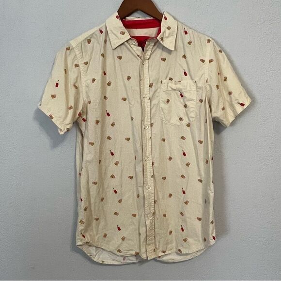 Men's Straight Faded French Fries Short Sleeve Button Down Shirt - Picture 2 of 9